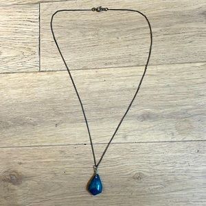 Beautiful Blue Cut Stone Necklace